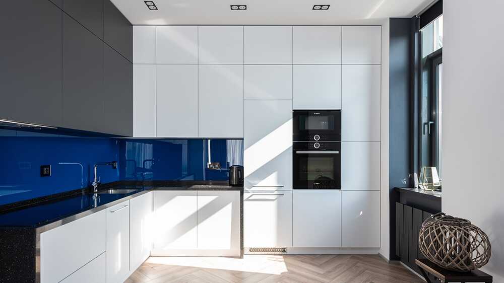 kitchen company toronto renovation cabinets